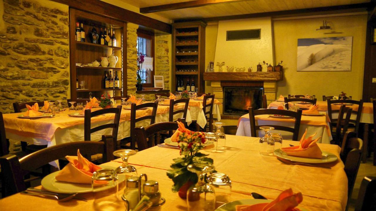 Pensione Albergo Diffuso Ceaglio Valle Maira Marmora Luaran gambar