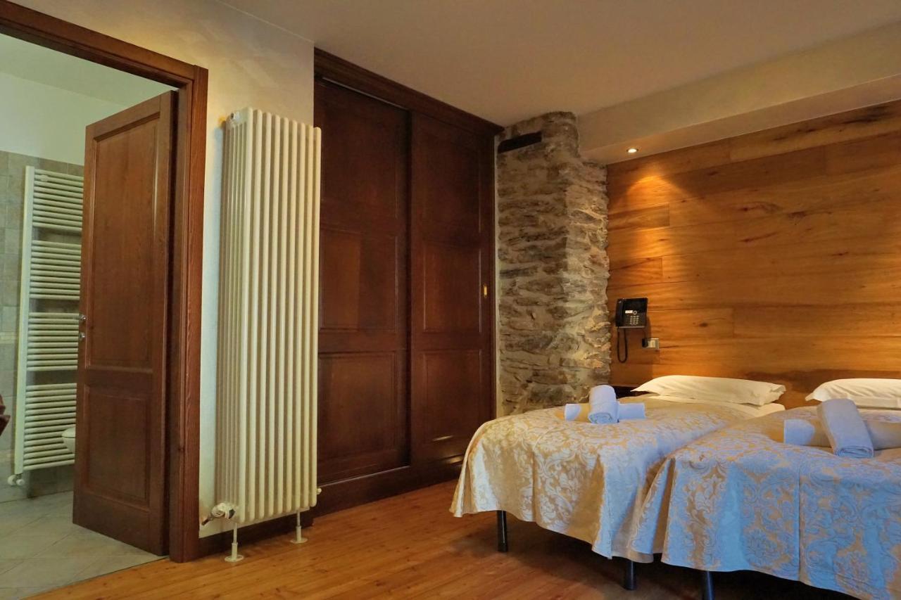 Pensione Albergo Diffuso Ceaglio Valle Maira Marmora Luaran gambar