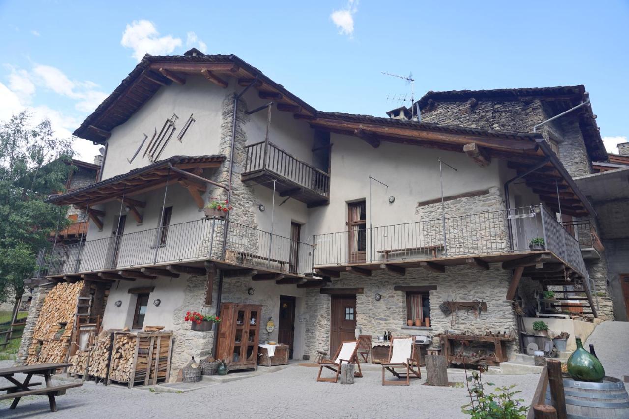 Pensione Albergo Diffuso Ceaglio Valle Maira Marmora Luaran gambar