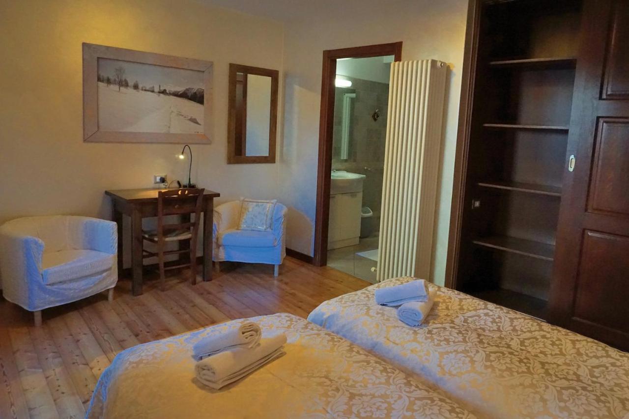 Pensione Albergo Diffuso Ceaglio Valle Maira Marmora Luaran gambar