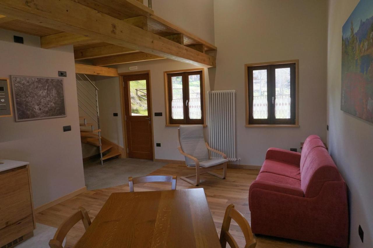 Pensione Albergo Diffuso Ceaglio Valle Maira Marmora Luaran gambar